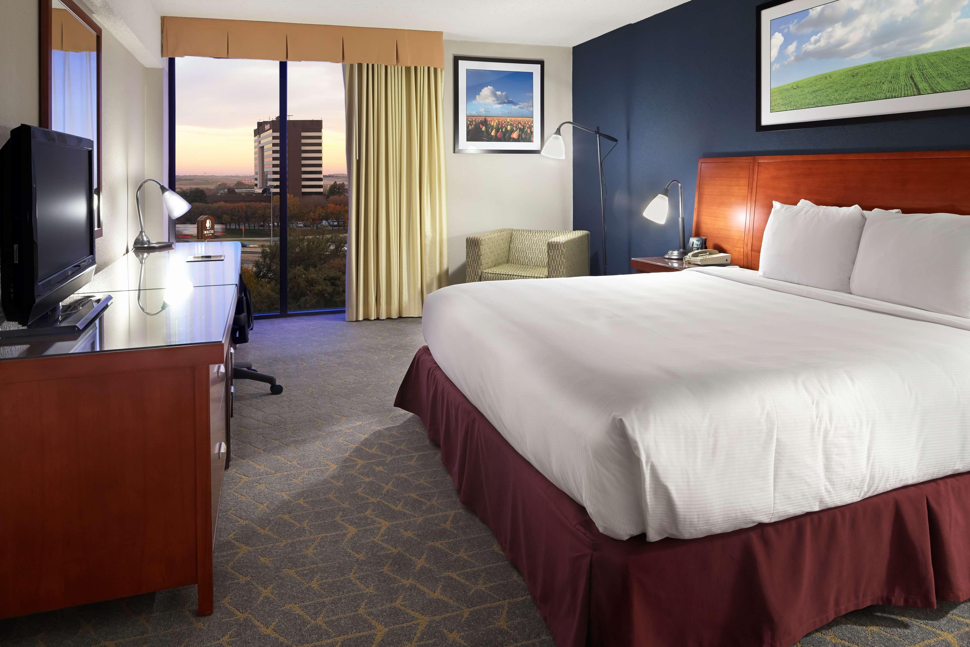 Doubletree By Hilton Dfw Airport North Hotell Irving Exteriör bild